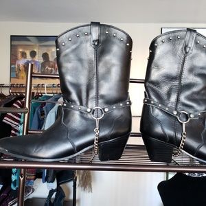OAK TREE FARMS Shoes - Harness boots! OAK TREE FARMS Shoes - Harness boots!